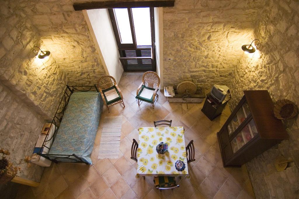 Apartmán Santa Teresa Erice Pokoj fotografie